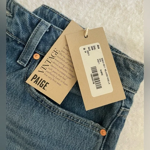NWT PAIGE Relaxed Noella Vintage Jeans, Size 29 - Picture 5 of 6